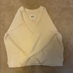 Aerie Cream V-Neck Women's Sweater